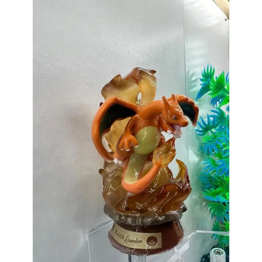 Premium Pokémon Statues